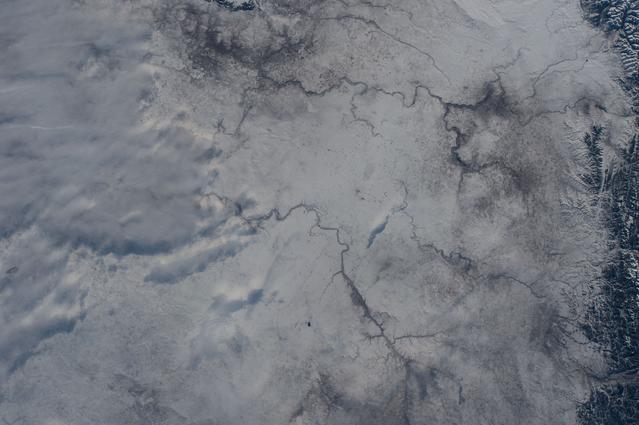 NASA image: iss042e083608