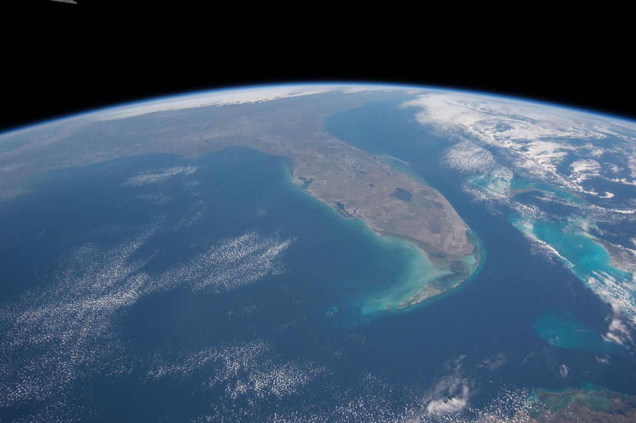 ISS042E256277 (02/14/2015) --- US Astronaut Terry Virts took this picture of Florida in the United States on Feb. 14, 2015 while he was on the International Space Station. Virts is a Flight Engineer with Expedition 42.