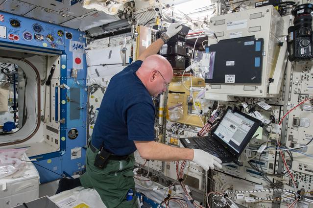 NASA image: Study of the Effects of Spaceflight on the Aging of C. elegans (Space Aging)