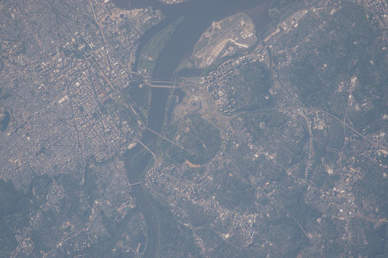 ISS043E249751 (05/25/2015) --- NASA astronaut Scott Kelly on the International Space Station captured this image of the US northeast. Kelly tweeted this picture of Virginia, Washington D.C and a bit of Maryland and the comment: "This #MemorialDay honoring those who gave their lives in service to our nation with a picture of #ArlingtonCemetary".