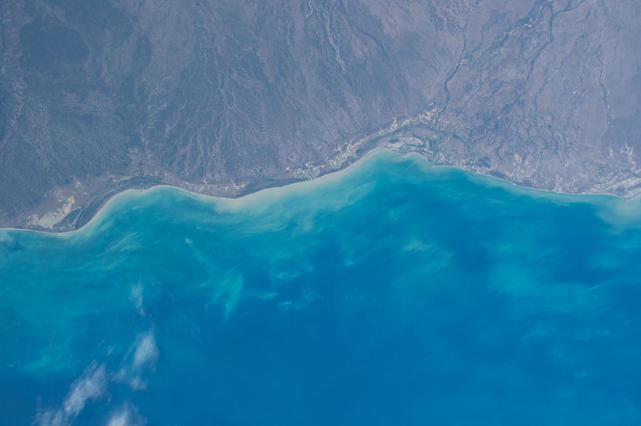 ISS043E256340 (05/26/2015) --- The Crew of Expedition 43 on board the International Space Station took this Earth observation image of Australia that captures the imagination with its brilliant blues and rugged cliffs along the waters edge. The view is of northern Australia, along the eastern Gulf of Carpentaria in Queensland.