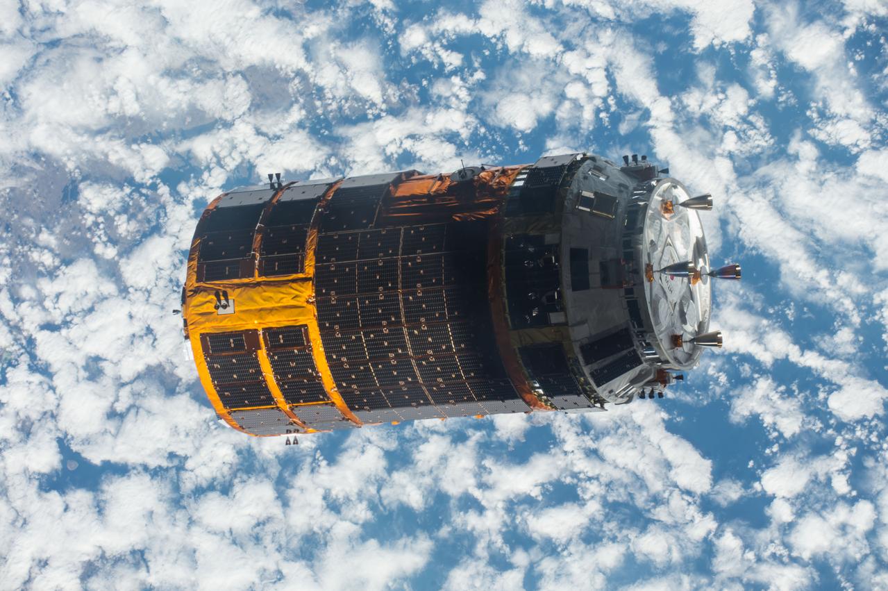 ISS045E034659 (09/28/2015) --- The Japan Aerospace Exploration Agency (JAXA) Kounotori 5 H-II Transfer Vehicle (HTV-5) is seen departing from the International Space Station. The cargo vehicle was berthed to the orbiting laboratory for five weeks until it was released on Sept. 28, 2015. HTV-5 delivered almost five tons of hardware and supplies.