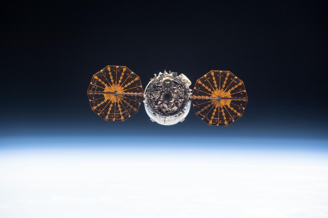 ISS047e152971 (03/26/2016) ---  Expedition 47 robotic arm operator Tim Kopra of NASA commanded the International Space Station’s Canadarm2 robotic arm to capture the Cygnus spacecraft.