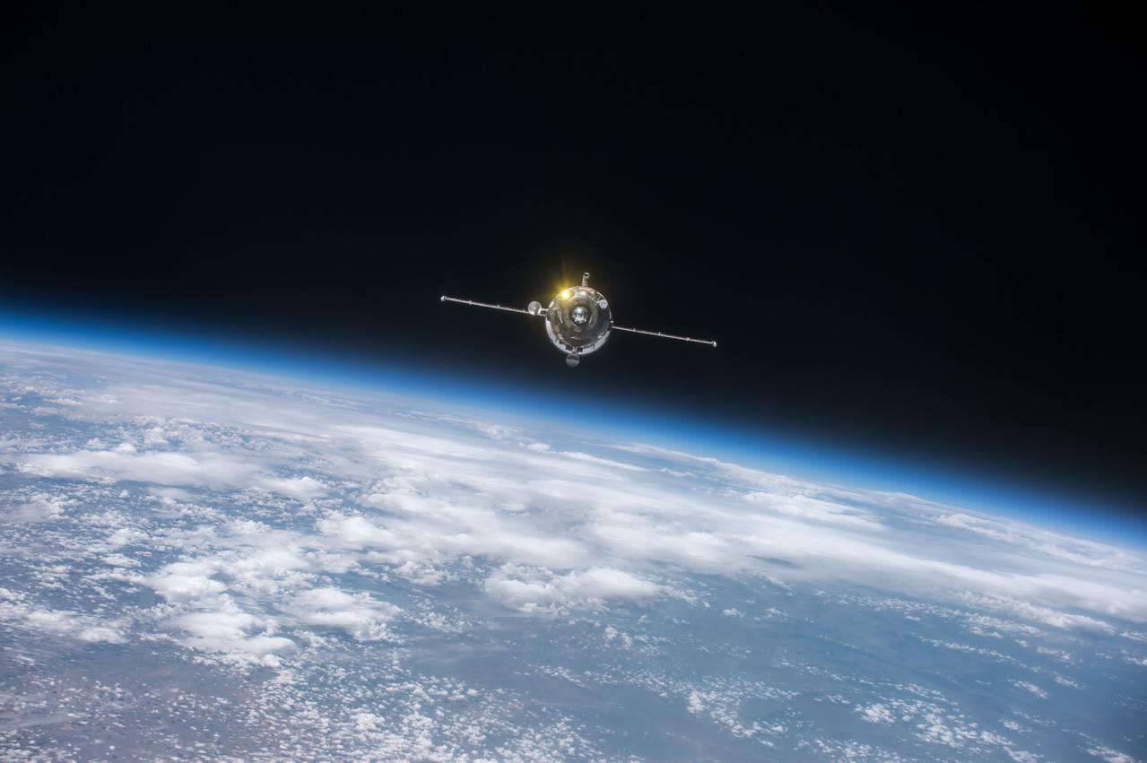 ISS048e017204 (07/01/2016) --- Image of the undocked Progress 62P supply spacecraft against a backdrop of Earth and space during a test of the upgraded Teleoperator Control System (TORU) manual docking system.