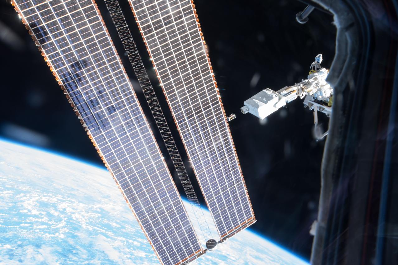 iss050e017076 (12/19/2016) --- A view after Japanese Experiment Module Remote Manipulator System (JEMRMS) Small Satellite Deployment called Space Tethered Autonomous Robotic satellite (STARS-C).