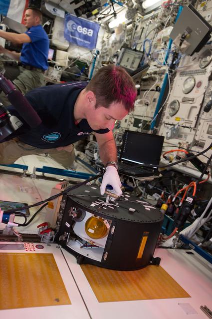 NASA image: Pesquet completes FLUIDICS Experiment