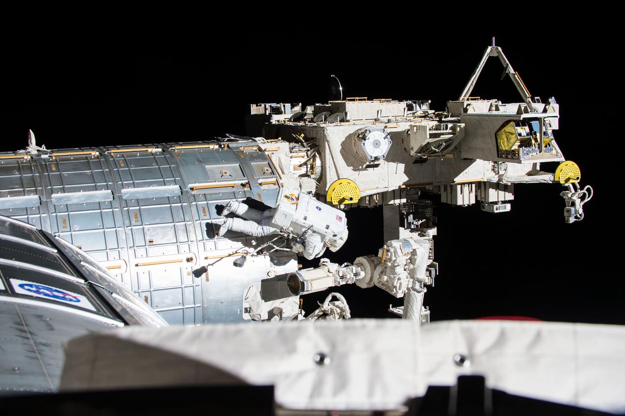 iss051e041024 (May 12) --- Air Force colonel and NASA astronaut Jack "2Fish" Fischer works outside the Japanese Kibo laboratory module during the 200th spacewalk in support of International Space Station assembly and maintenance.