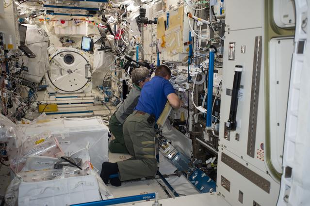 NASA image: Whitson and Fischer in Kibo