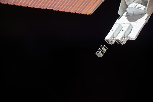 NASA image: J-SSOD7 ops