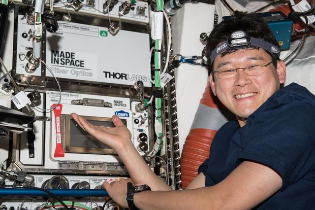 NASA image: Made In Space Fiber Optics Locker Installation