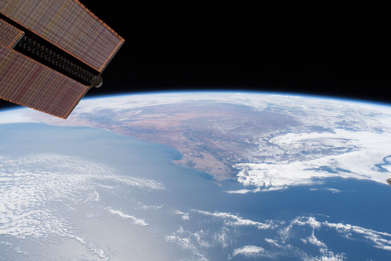 iss055e007531 (March 31, 2018) --- The tip of South Africa and its legislative capital city of Cape Town are pictured as the International Space Station comes out of the lowest portion of its orbit over the South Atlantic Ocean.