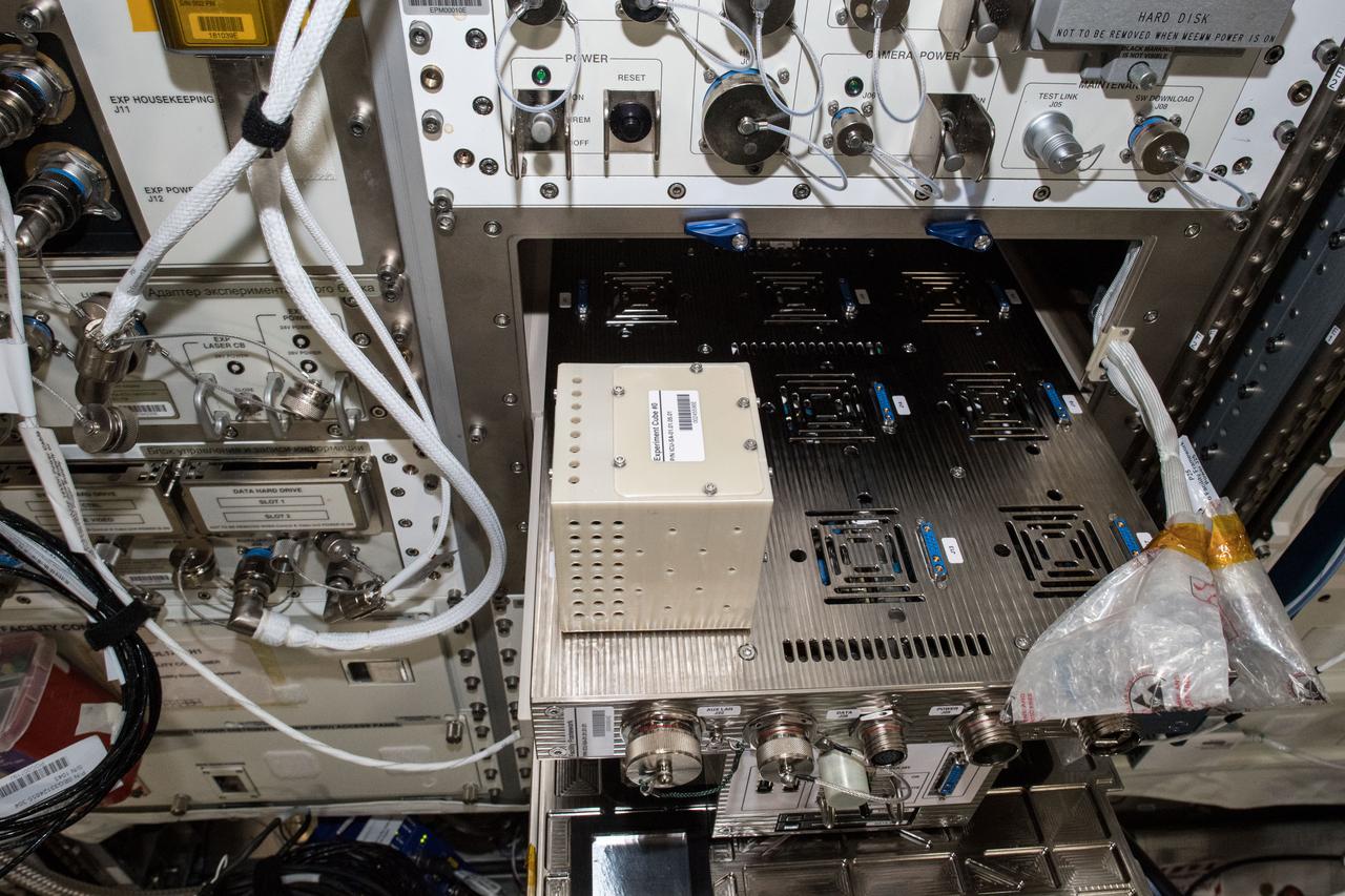 iss056e005012 (6/5/2018) --- The International Commercial Experiment Cubes (ICE Cubes) Facility located in the Columbus European Physiology Module (EPM) rack is a capable experiment platform that offers flexibility to host many different experiments for research, technology demonstration or educational objectives.
