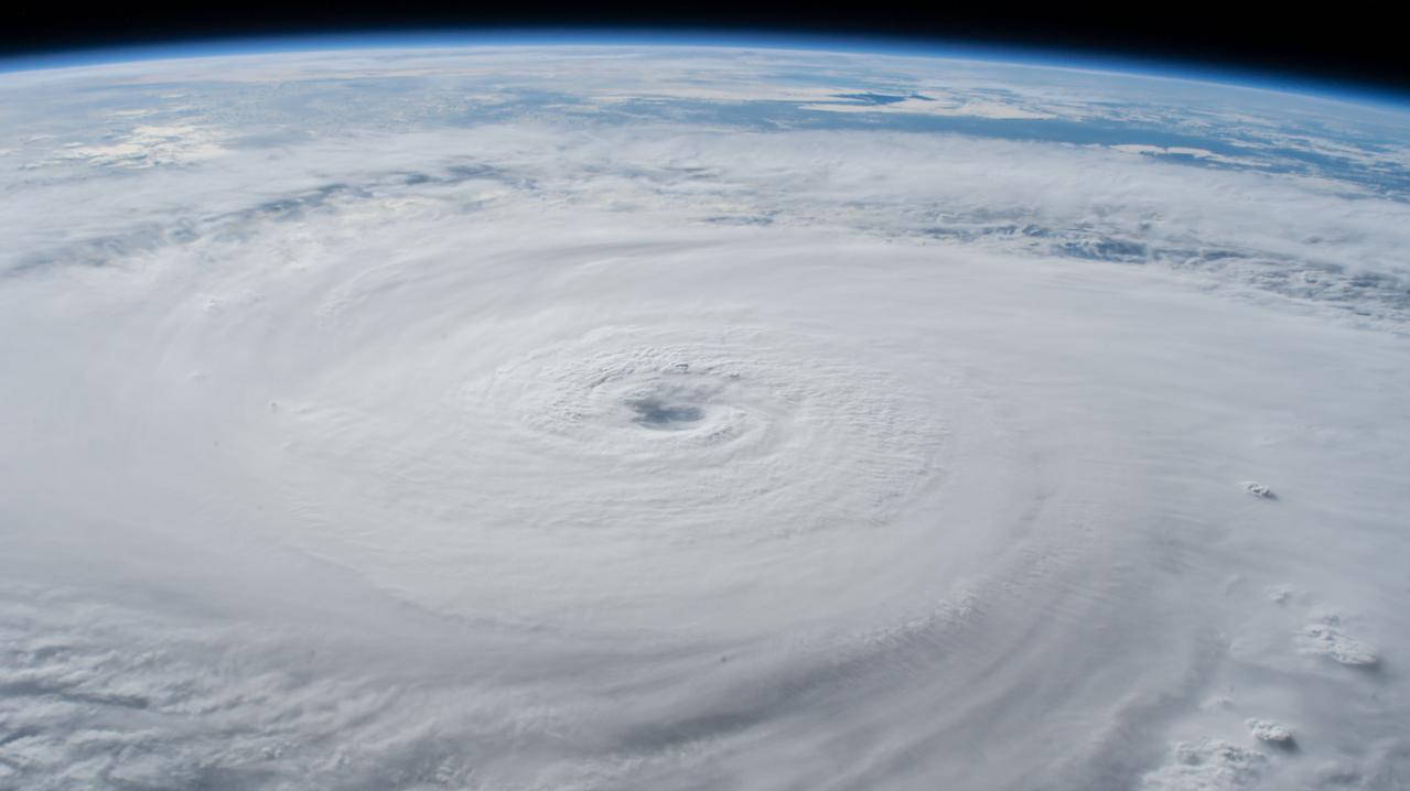 iss056e150299 (Aug. 21, 2018) --- Hurricane Lane, with its well-defined eye, was pictured as a category 4 storm southwest of the Hawaiian Islands as the International Space Station orbited almost 252 miles above the Pacific Ocean.