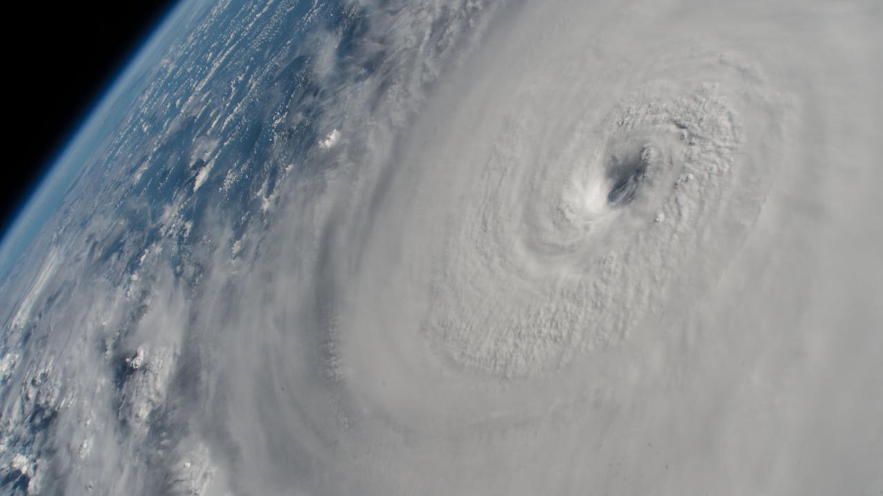 iss056e150306 (Aug. 21, 2018) --- Hurricane Lane, with its distinct eye, was pictured as a category 4 storm as the International Space Station orbited 251 miles above the Pacific Ocean east of the Hawaiian Islands.