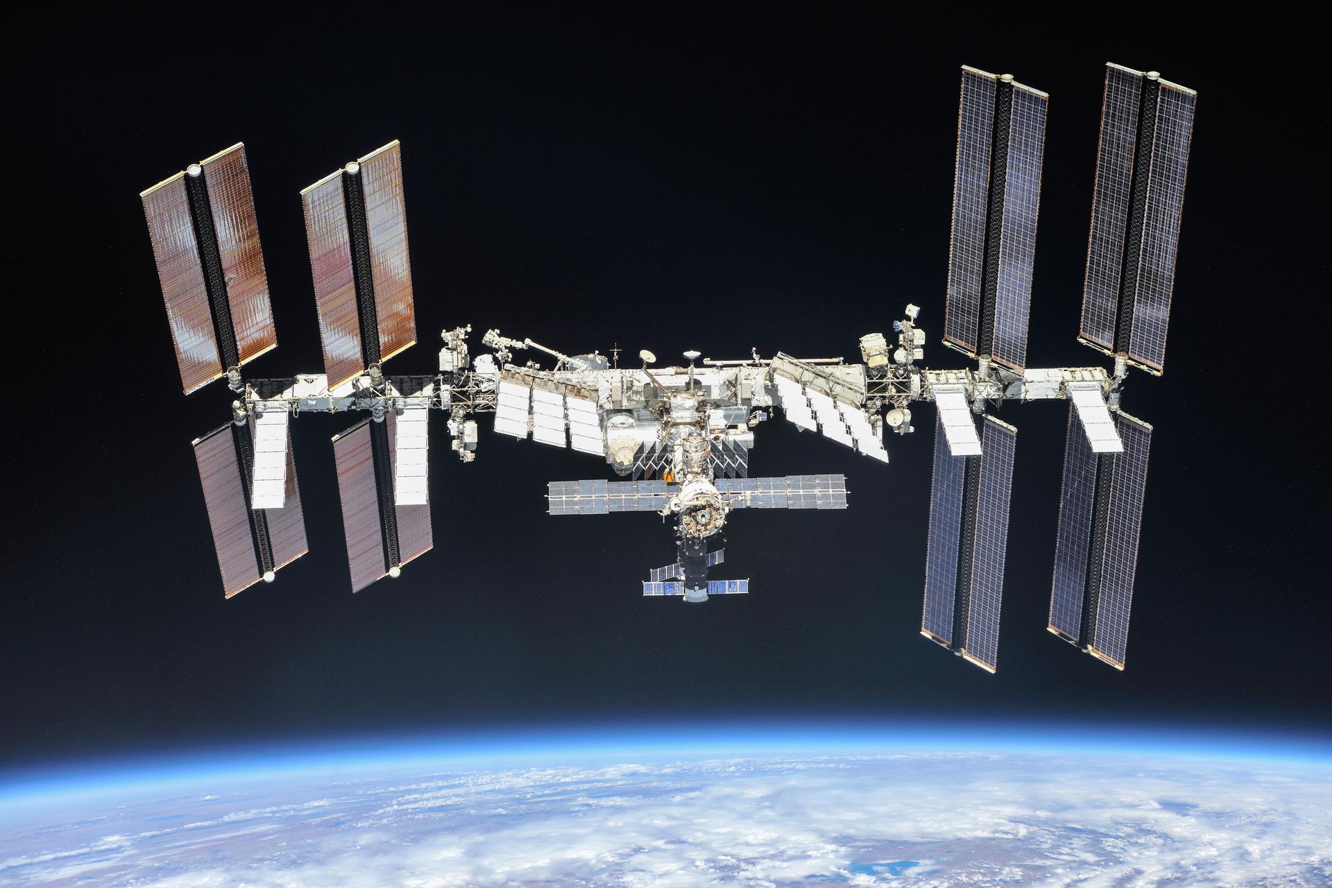 Da Internationistic Space Station photographed by Expedizzle 56 crew thugz from a Soyuz spacecraft afta undocking. 