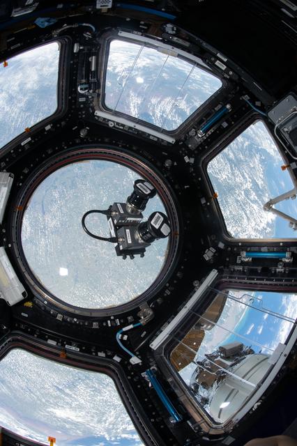 NASA image: iss058e007453