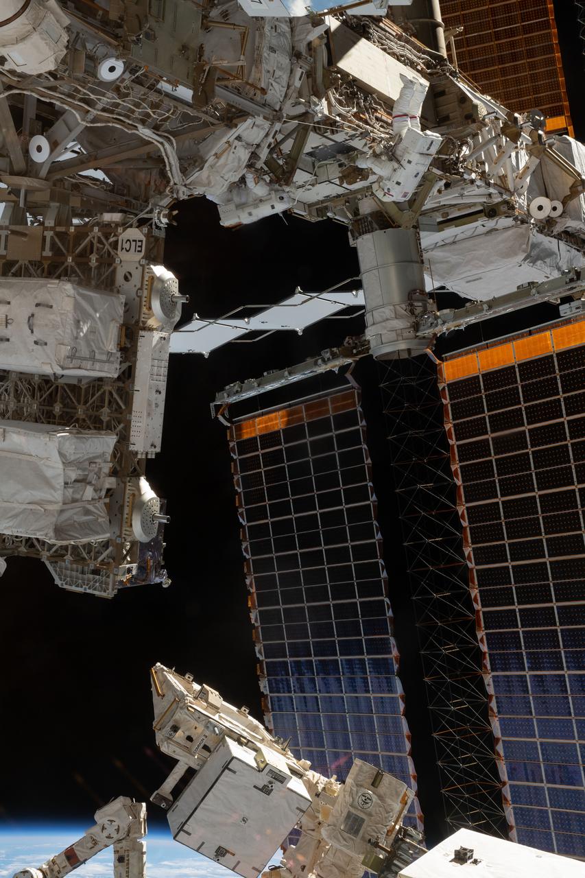 iss059e002102