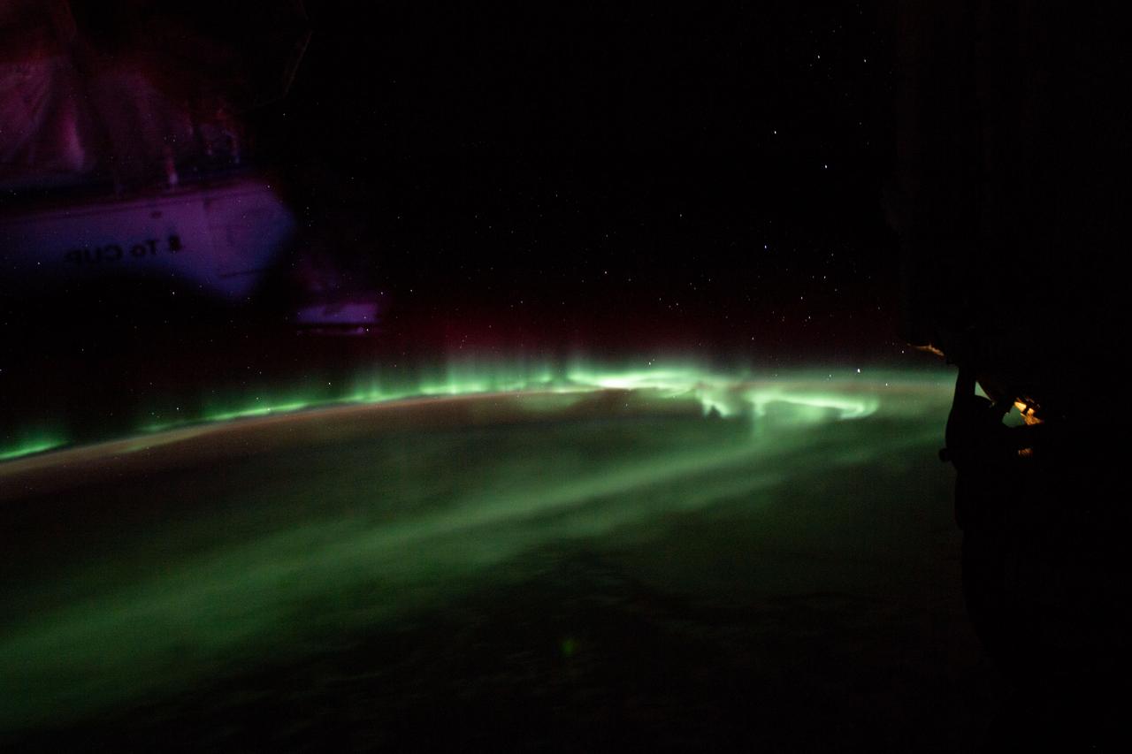 iss059e020015 (April 12, 2019) --- The aurora australis, also known as the "southern lights," is pictured as the International Space Station orbited 264 miles above the Indian Ocean south of the Australian island state of Tasmania.