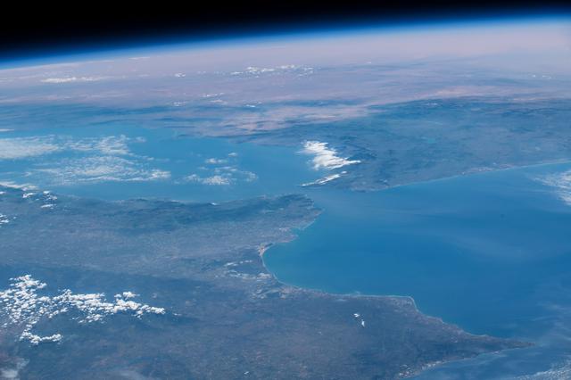 Earth observation taken by Expedition 59 crew
