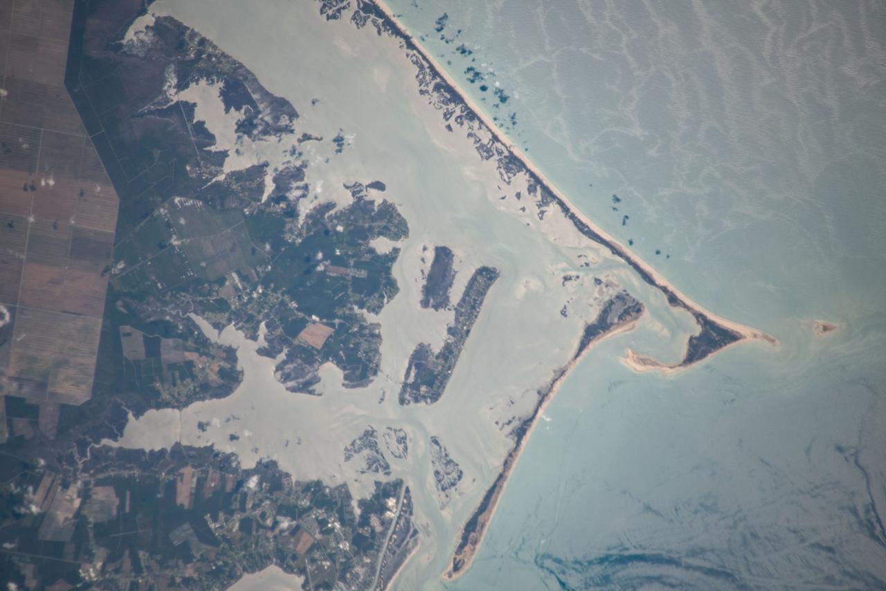 iss059e038323 (April 30, 2019) --- Cape Lookout, North Carolina is pictured as the International Space Station orbited 256 miles above the United States' Atlantic coast.
