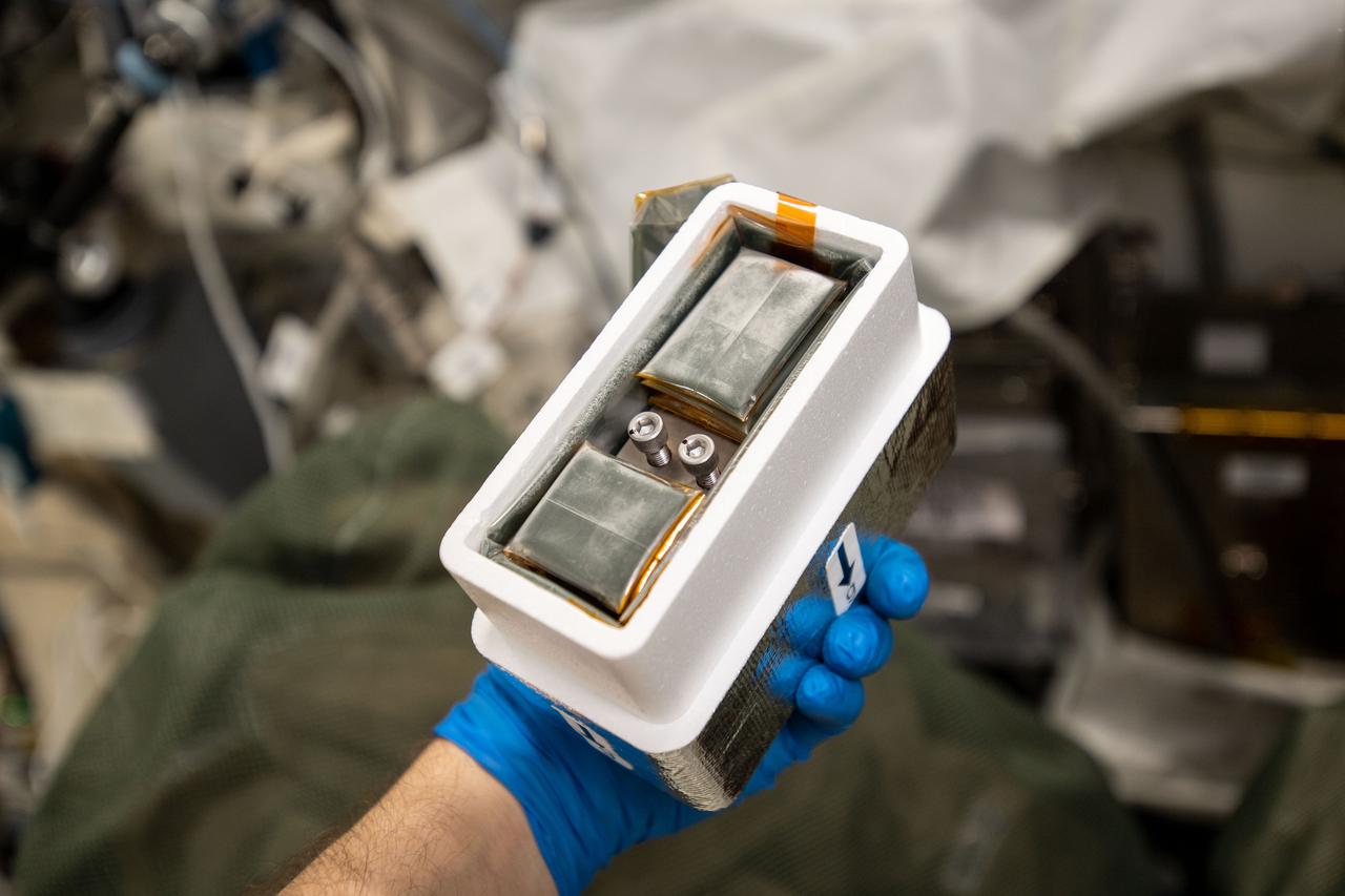 iss059e054476 (5/8/2019)  - Photo documentation of the the Japan Aerospace Exploration Agency Low Temperature Protein Crystallization Growth (JAXA Moderate Temp PCG) investigation in the KIBO laboratory aboard the International Space Station (ISS). This research contributes to understanding of how the microgravity environment of space can be used in a productive capacity.