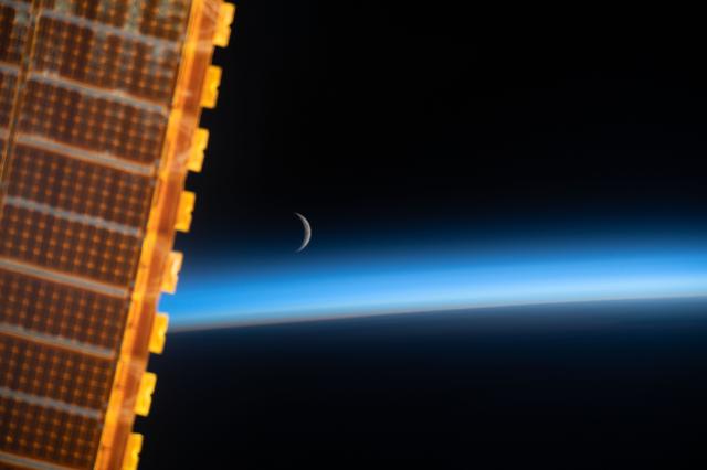 NASA image: iss059e059211