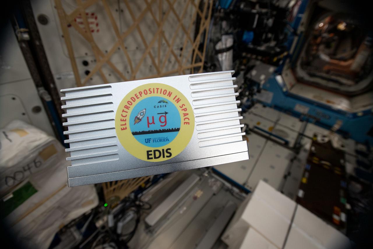 iss059e063749 (5/17/2019) --- Photo documentation of the EDIS investigation onboard the International Space Station (ISS). The payload operates in the TangoLab facility. Electrodeposition Observation in Microgravity examines the role of convection during the electrodeposition process in microgravity.