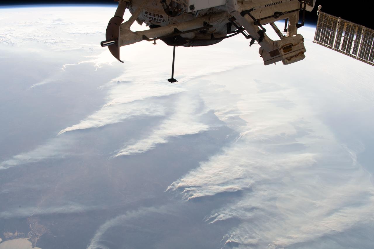 iss061e012574 (Oct. 21, 2019) --- Bush fires in Australia's Northern Territory are pictured as the International Space Station orbited 257 miles above the Earth.