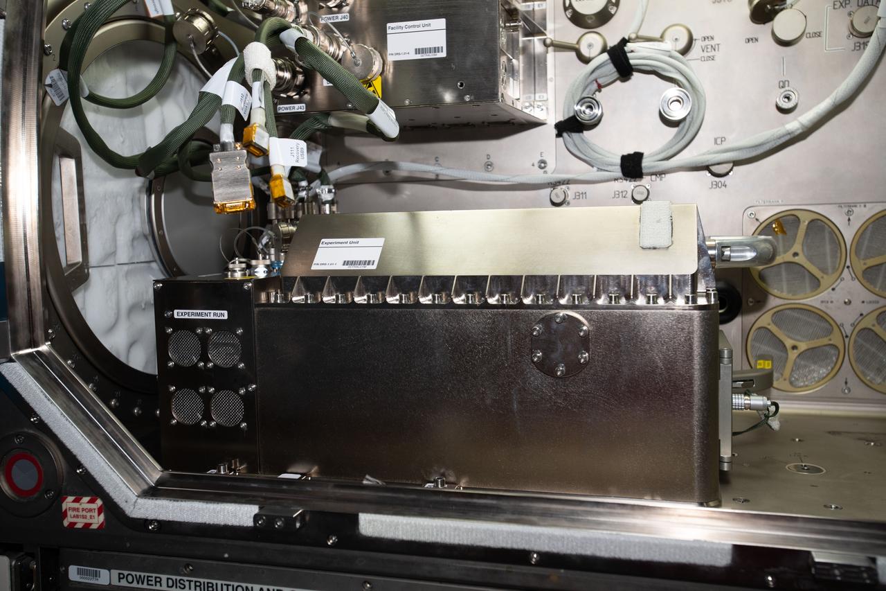 iss062e081047  (3/5/2020) --- A view of the Transparent Alloys Hardware Setup in the Microgravity Sciences Glovebox (MSG) Work Volume (WV) in the U.S. Destiny Laboratory aboard the International Space Station (ISS).