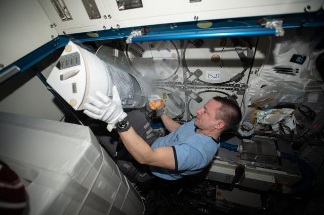 NASA image: iss062e105759