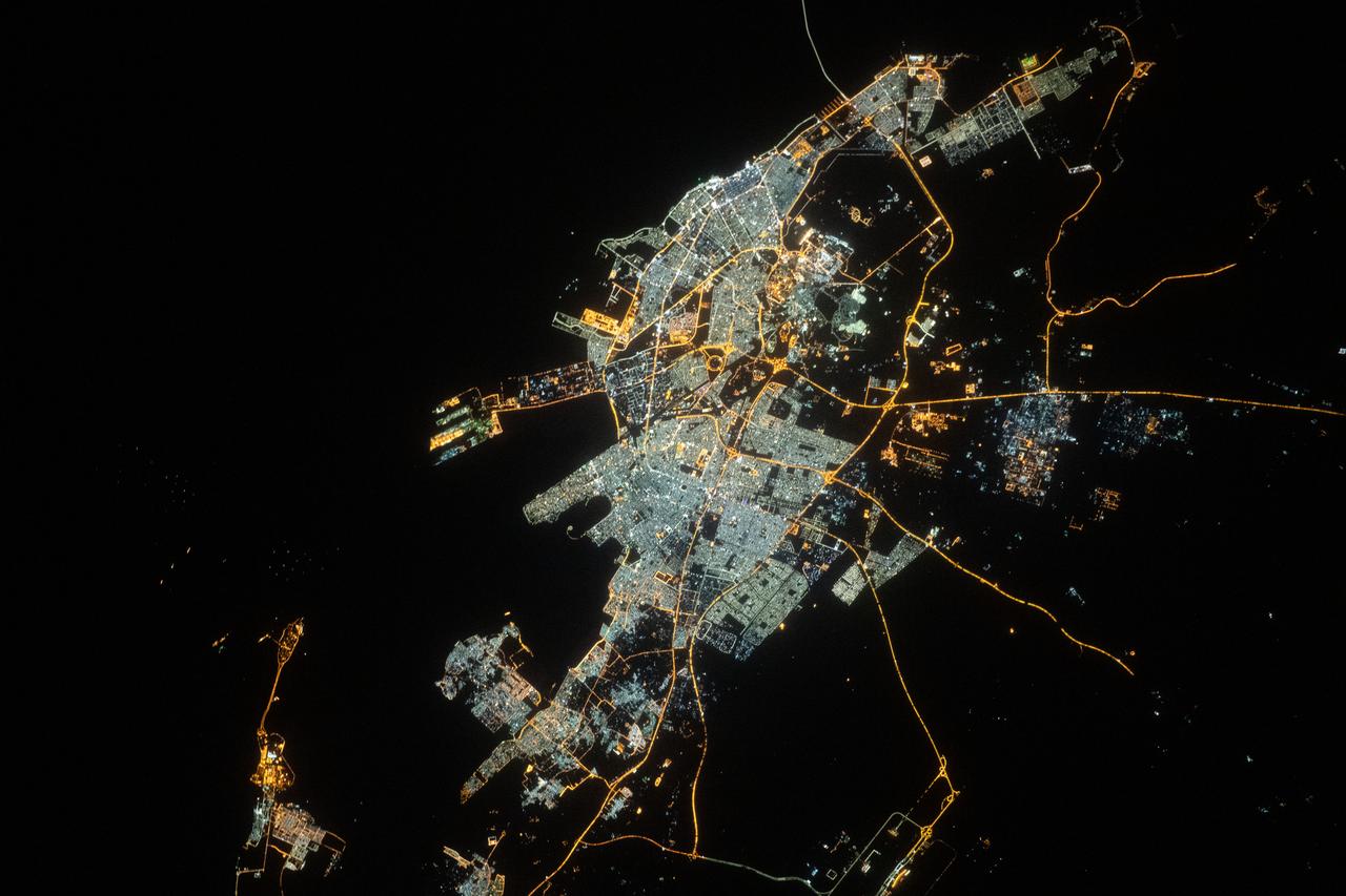 iss062e112826 (March 25, 2020) --- Dammam, the capital city of the Eastern Province of Saudi Arabia, is pictured frm the International Space Station orbited above the Arabia Peninsula.