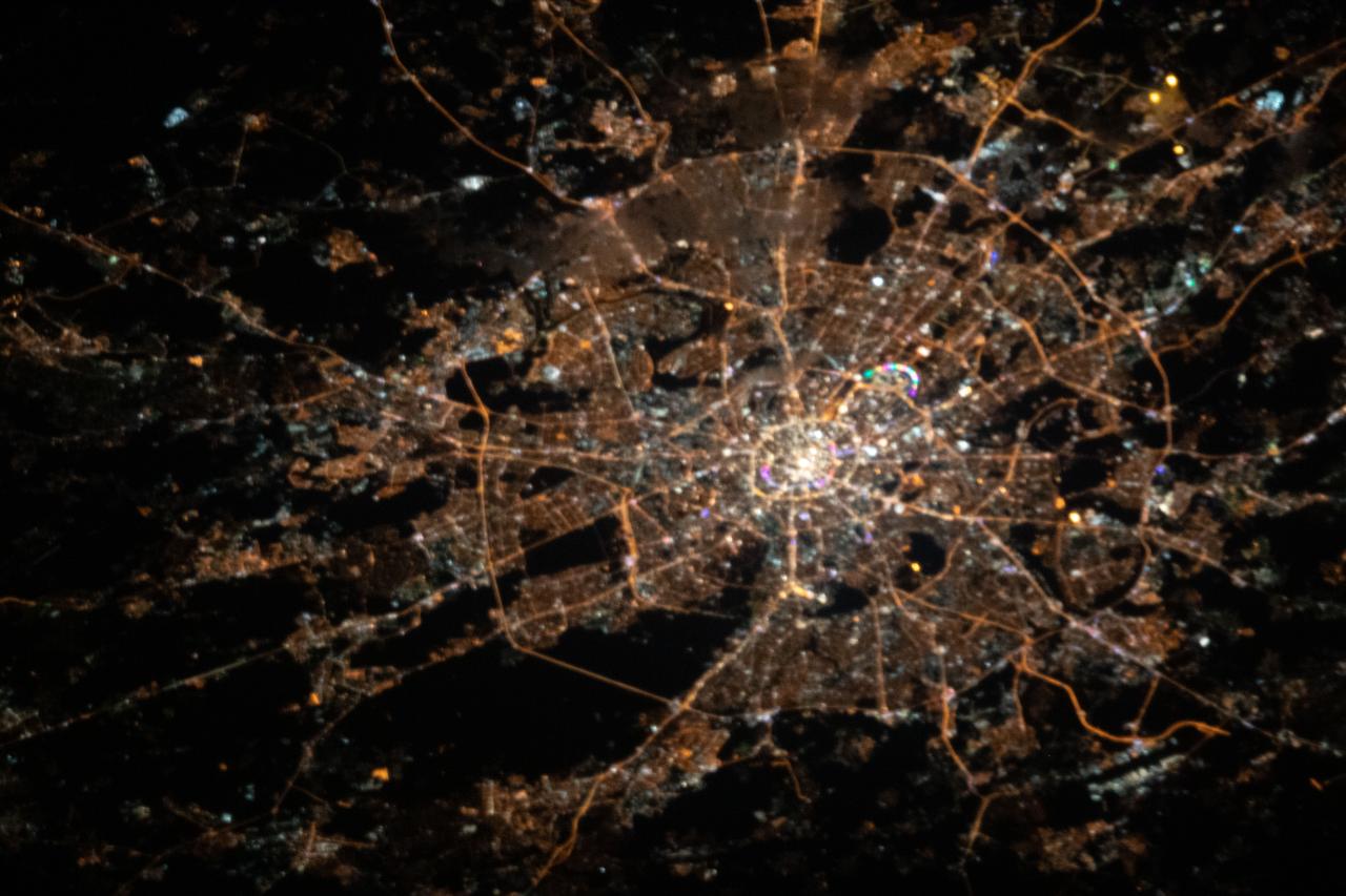 iss062e116294 (March 21, 2020) --- Moscow, Russia is pictured from the International Space Station as it orbited 263 miles above eastern Europe.