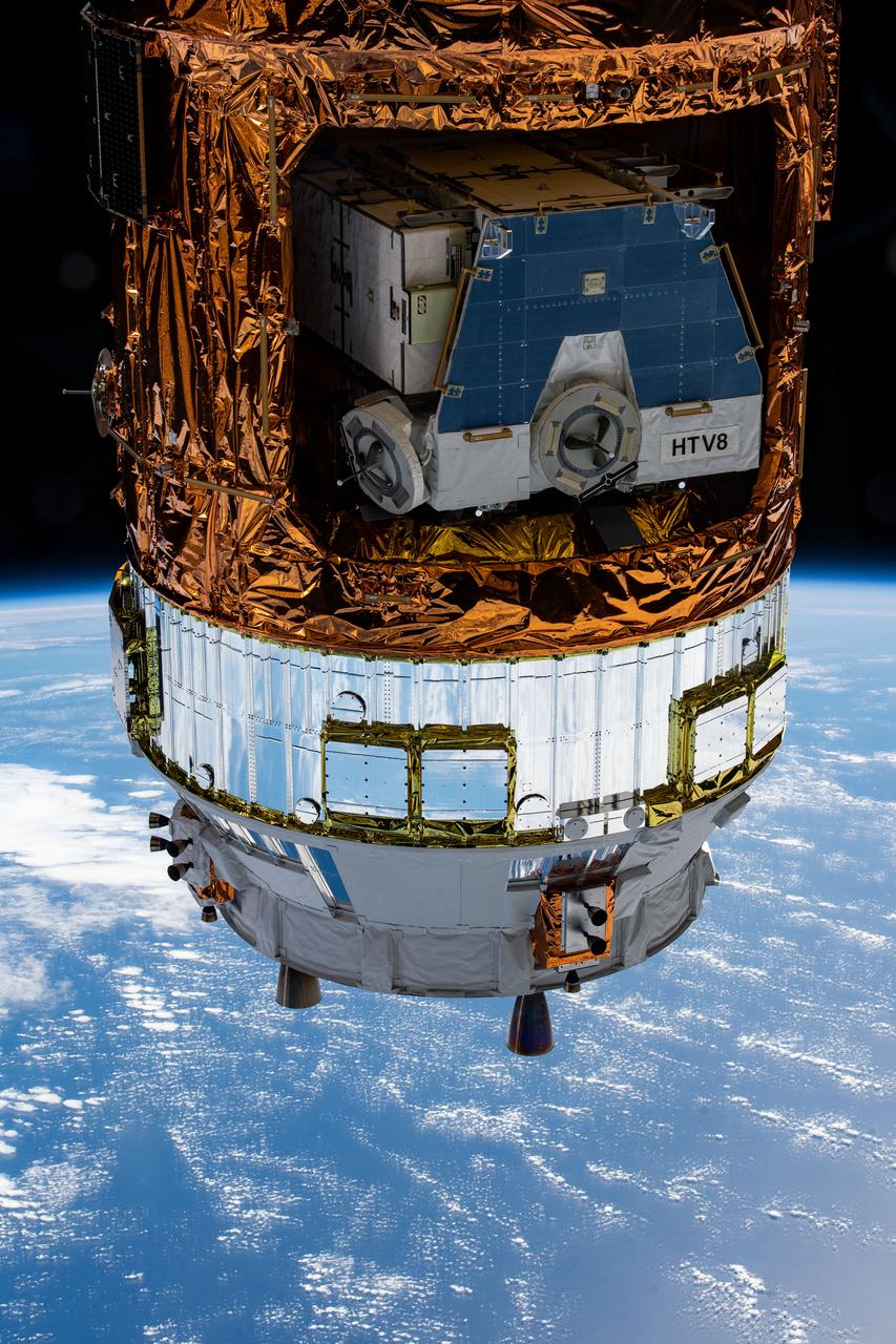 iss063e034322 (June 13, 2020) --- Japan's H-II Transfer Vehicle-9 (HTV-9) contains the HTV-8 pallet holding old nickel-hydrogen batteries removed from the station during previous spacewalks. The International Space Station was orbiting above the Pacific Ocean halfway between Hawaii and California when this photograph was taken by an Expedition 63 crew member.