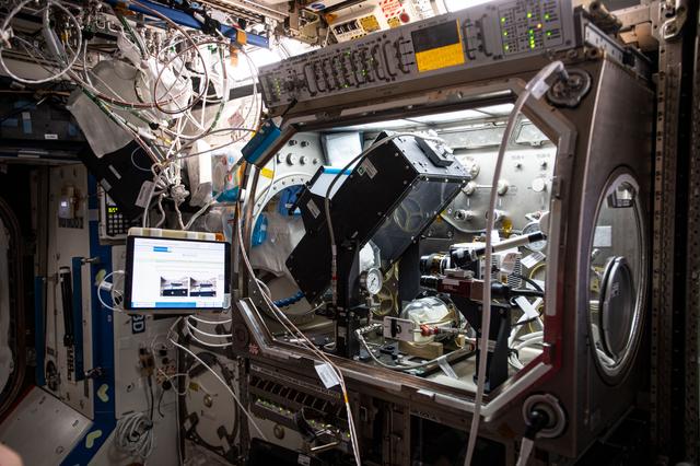 NASA image: iss063e062018