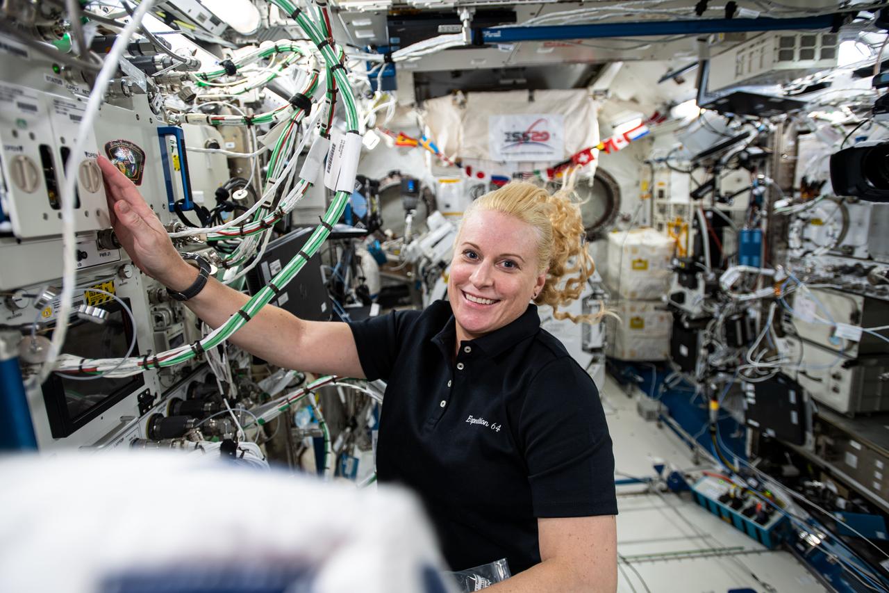 iss063e110543 (Oct. 19, 2020) --- NASA astronaut and Expedition 64 Flight Engineer Kate Rubins works on research hardware inside the JAXA (Japan Aerospace Exploration Agency) Kibo laboratory module.