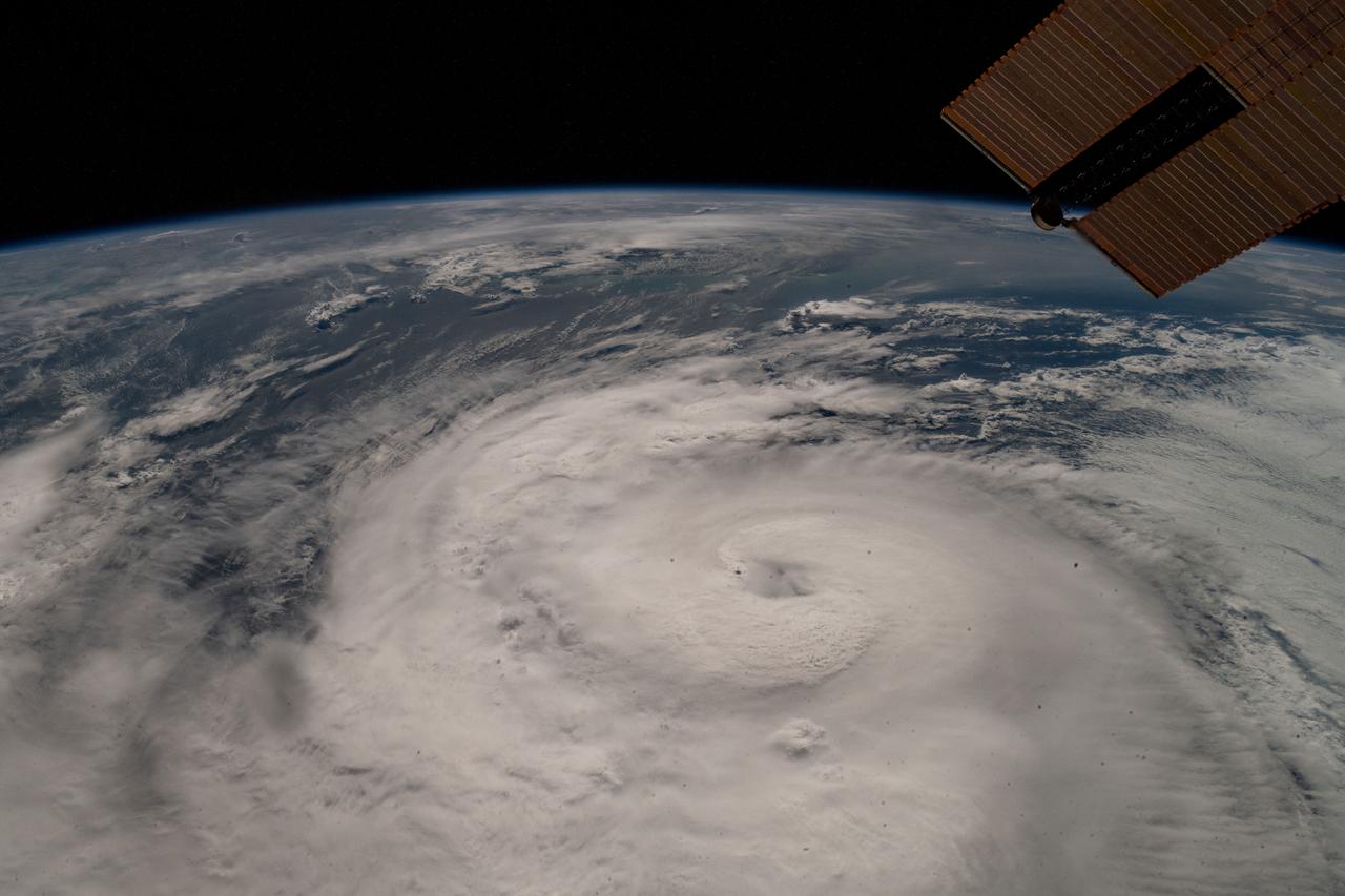 iss064e002148 (Oct. 28, 2020) --- Hurricane Zeta was pictured from the International Space Station as the category two storm churned in the Gulf of Mexico nearing Louisiana.