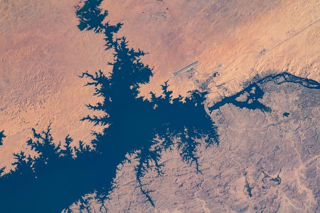 NASA image: iss064e006268