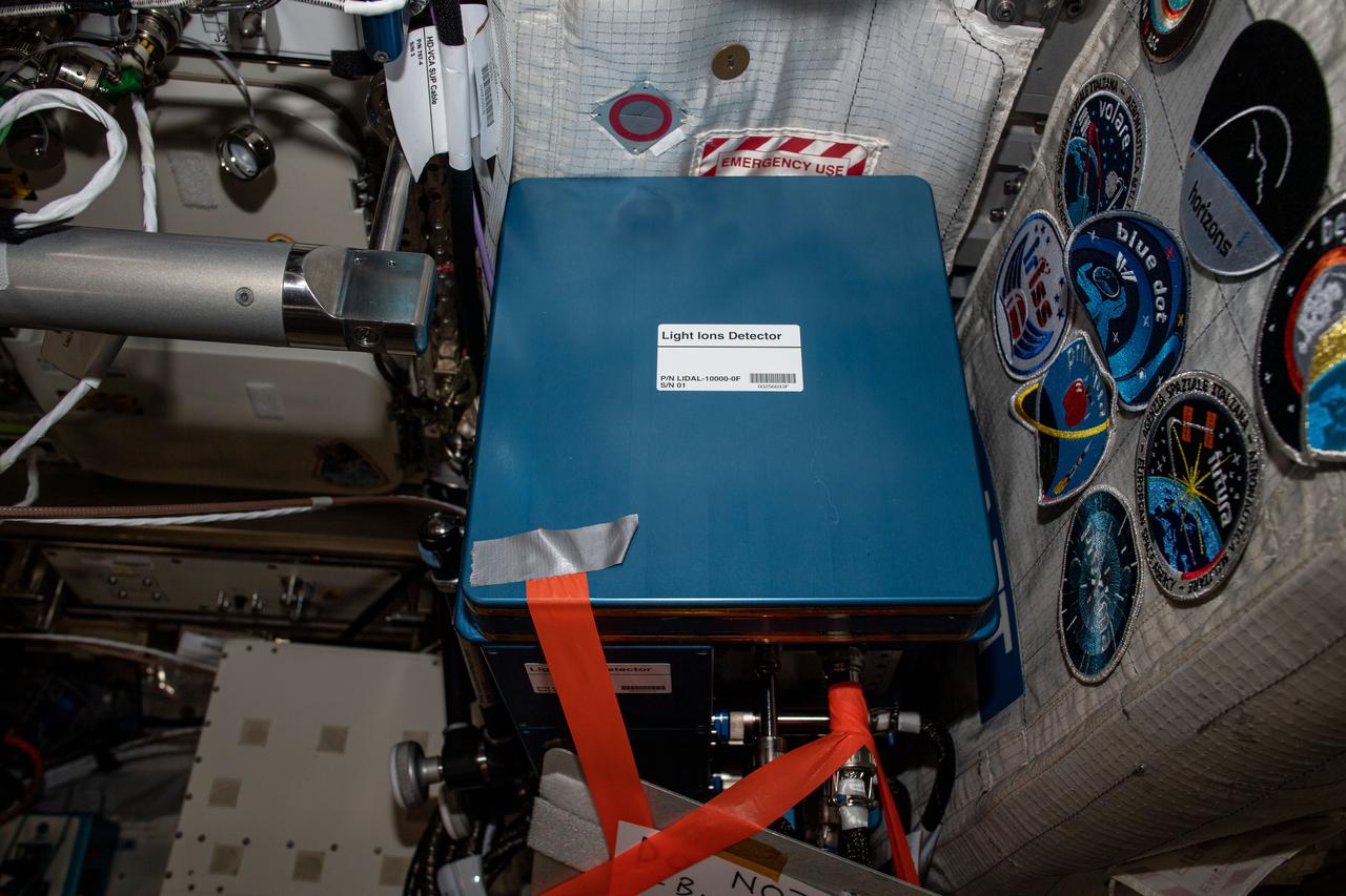 ISS064E011766 (12/11/2020) --- Documentation of the Light Ions Detector for ALTEA Facility (LIDAL Facility) in the Columbus European Laboratory.