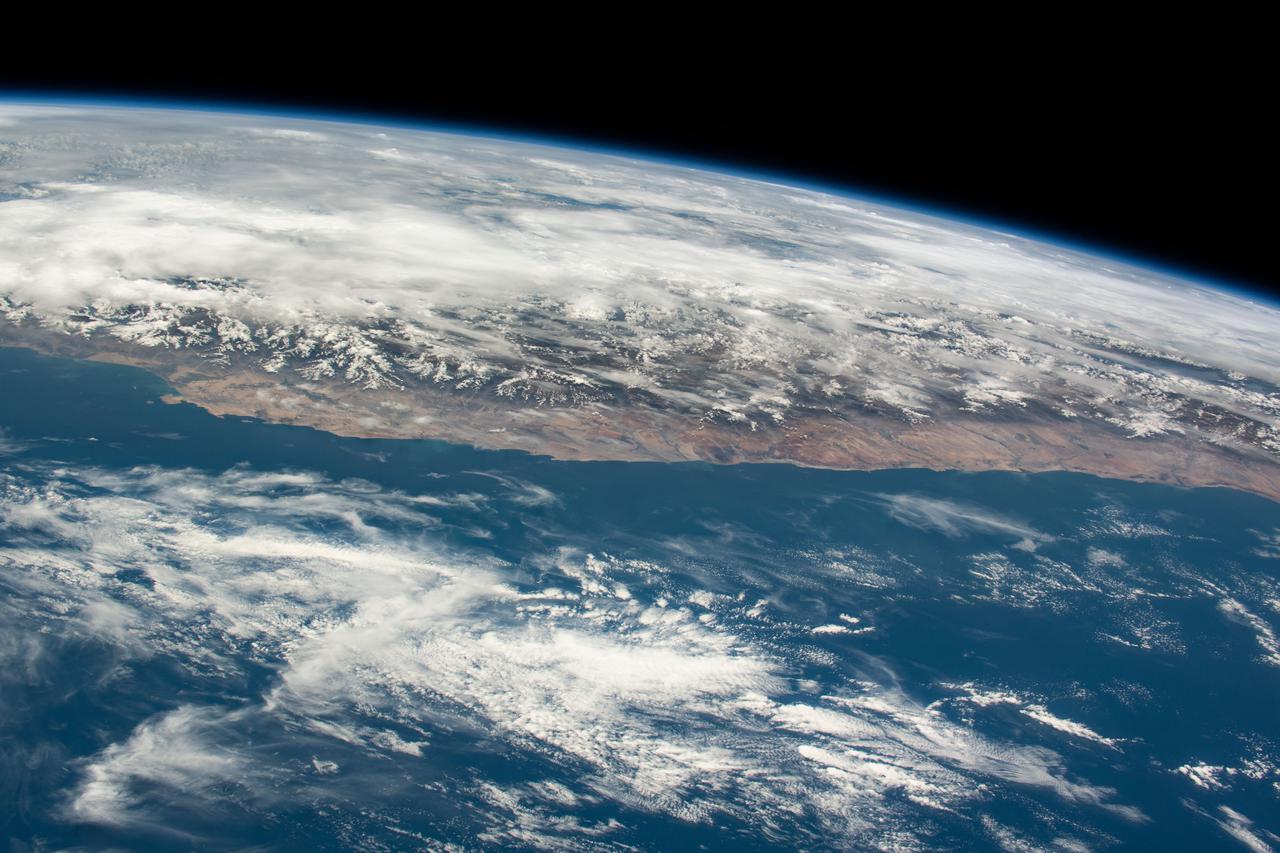 iss064e026455 (Jan. 26, 2021) --- The coast of Peru in South America is pictured from the International Space Station as it orbited 263 miles above the Pacific Ocean.