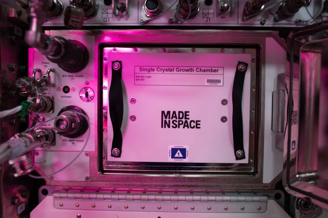 NASA image: iss064e038065