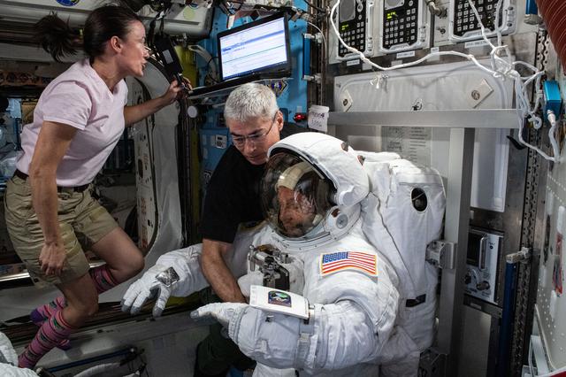 NASA image: iss065e095856