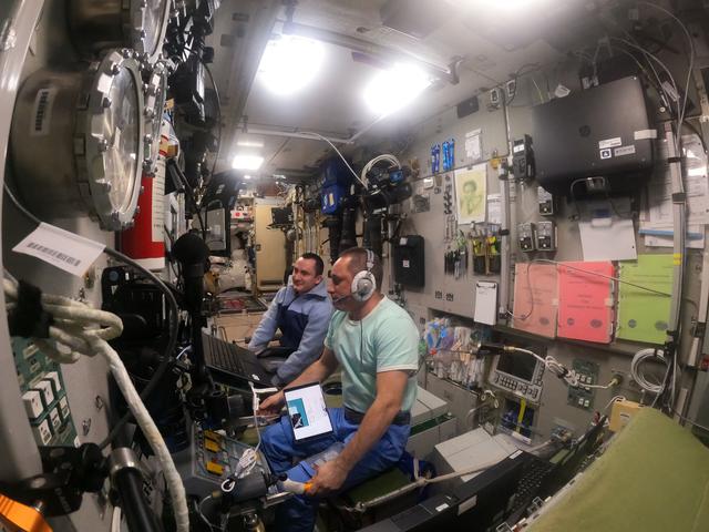 NASA image: TORU OBT prior to Progress 447 Rendezvous