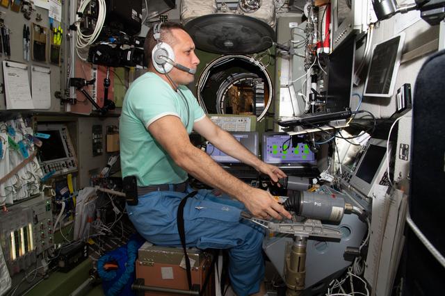 NASA image: iss066e078864