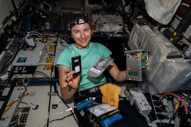 NASA image: iss066e091400