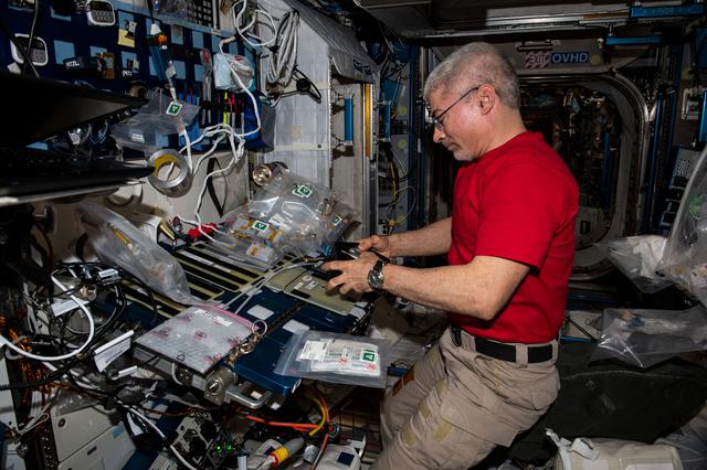 NASA image: iss066e129788