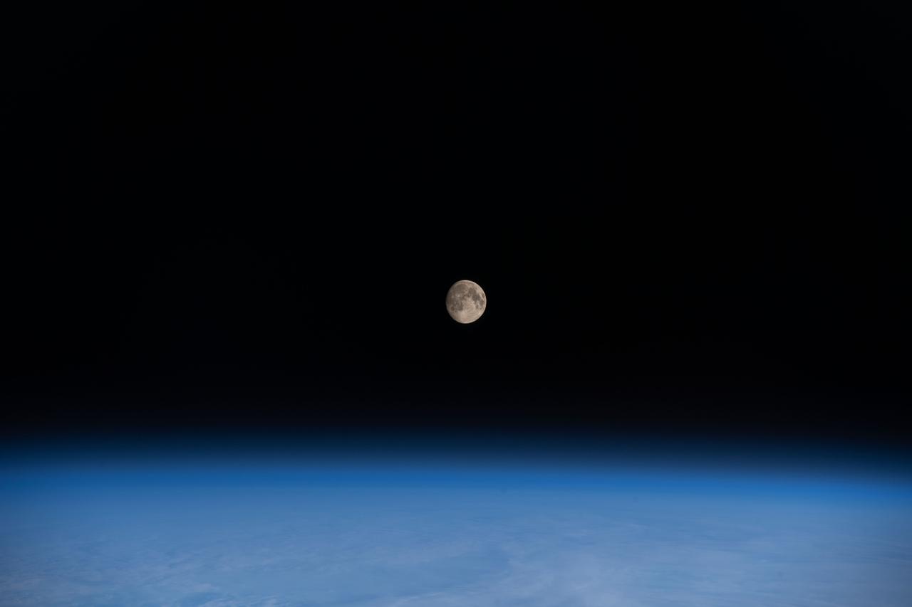 iss066e142988 (Feb. 14, 2022) --- The waxing gibbous Moon is pictured on Valentine's Day from the International Space Station as it orbited 261 miles above southwest Kazakhstan near the Caspian Sea.