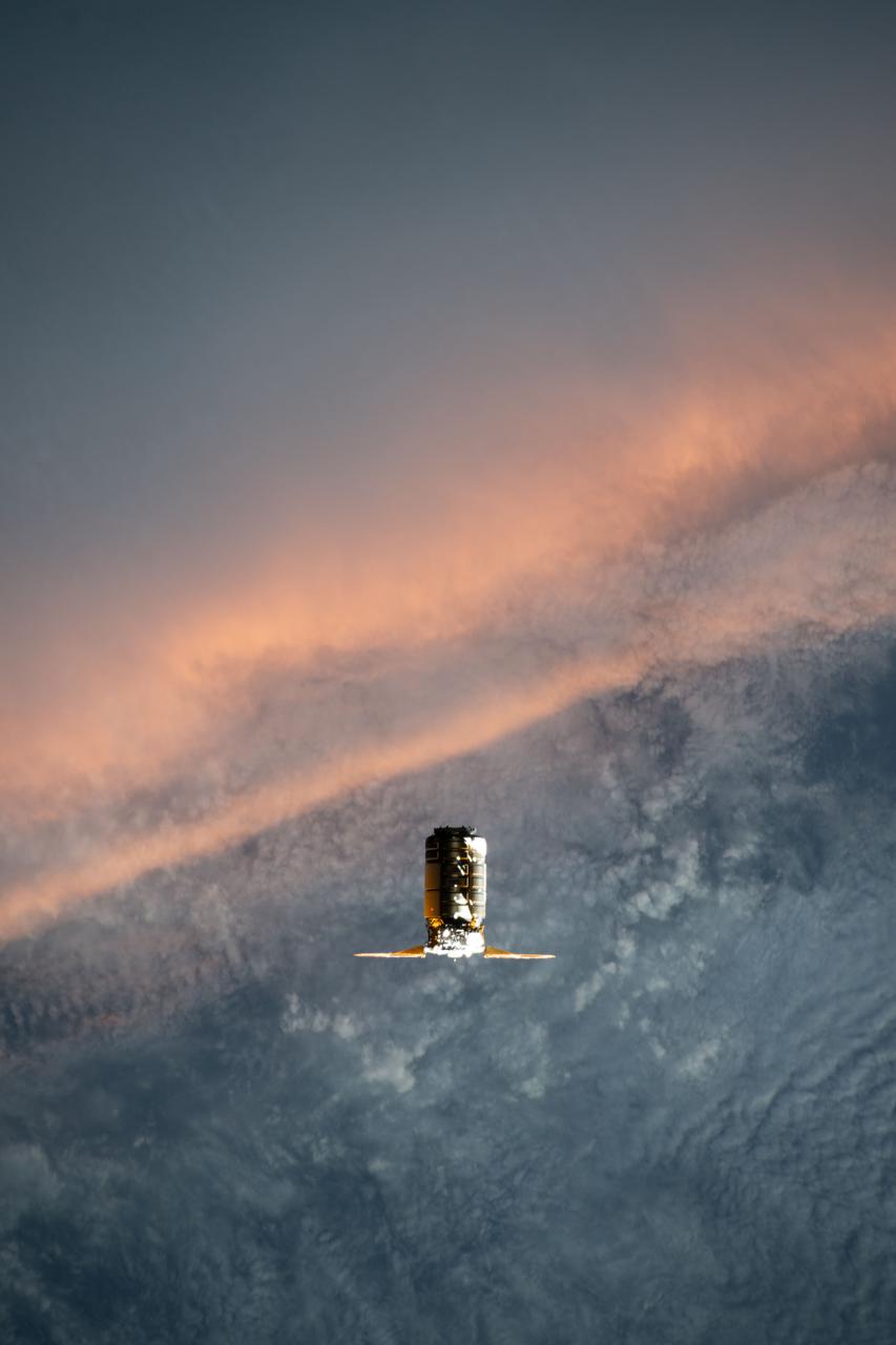 iss066e147519 (Feb. 21, 2022) --- Northrop Grumman's Cygnus space freighter is pictured approaching the International Space Station as both spacecraft orbited 272 miles above the south Pacific off the coast of New Zealand. This is Northrop Grumman’s 17th contracted resupply mission under the second Commercial Resupply Services contract with NASA.