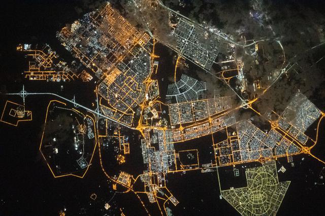 NASA image: iss066e153976