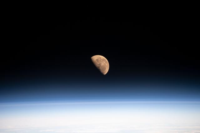 NASA image: iss067e070916