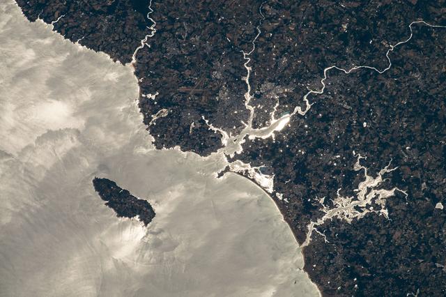 NASA image: iss067e128929